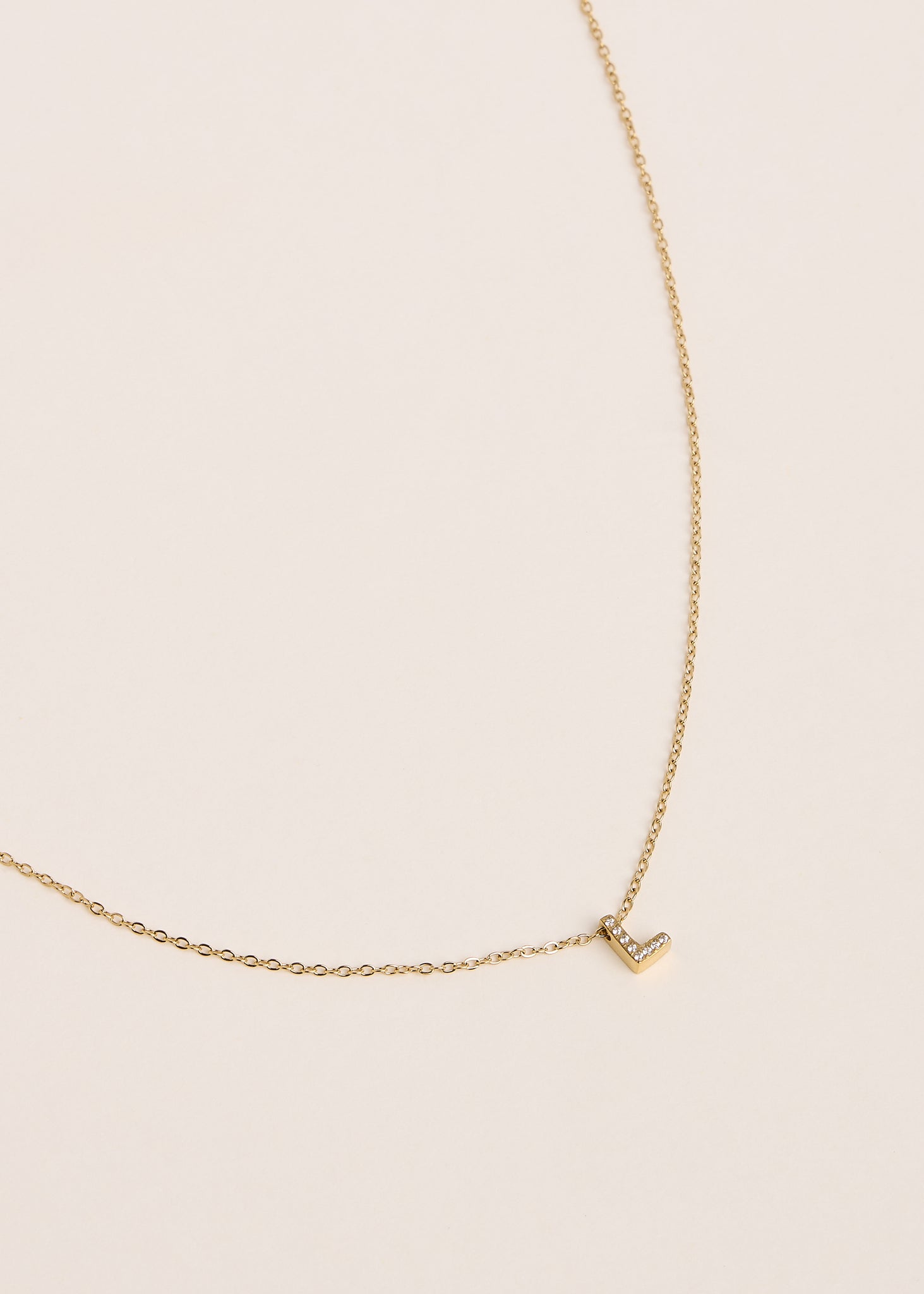Collier lettre L