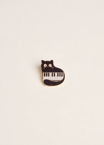 Pin’s CHAT PIANO