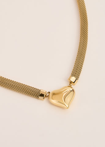COLLIER LOVE EN ACIER INOXYDABLE MAILLE TRESSÉE PENDENTIF GROS COEUR AU CENTRE DU COLLIER 