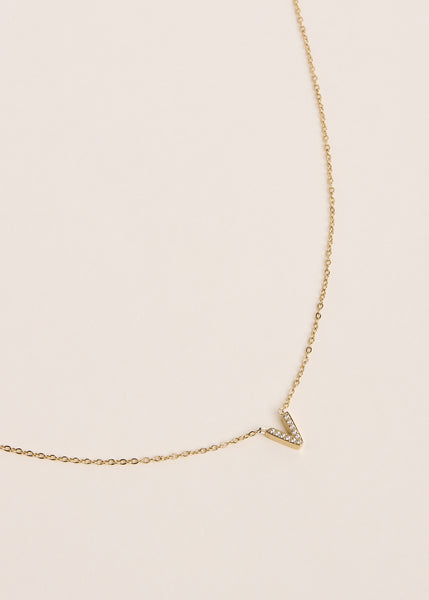 Collier lettre V